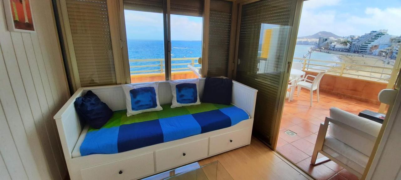 Isamaria Terraza En La Playa Las Palmas / Gran Canaria